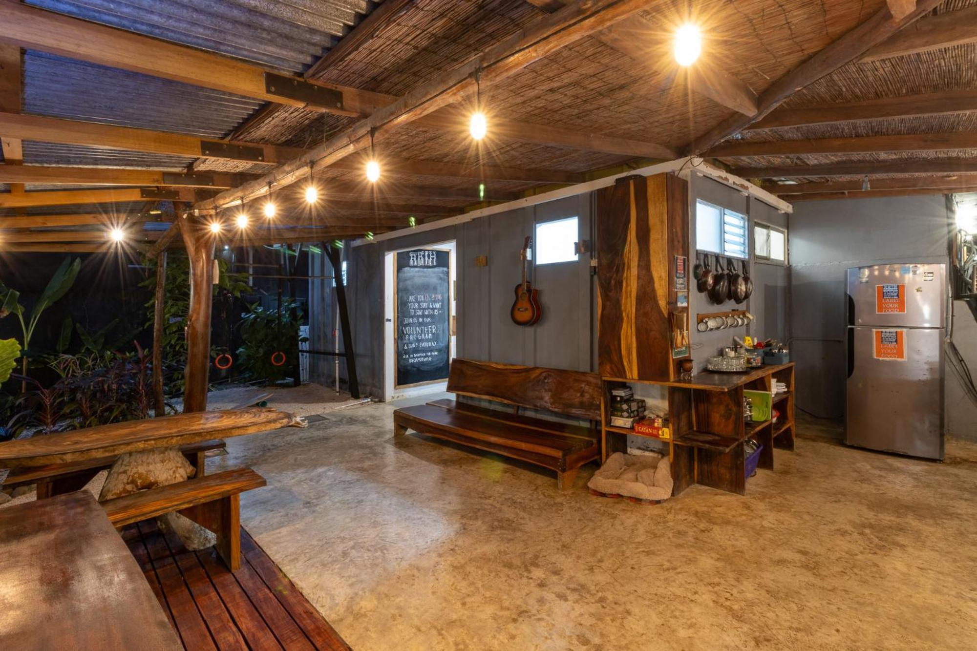 Playa Santa Teresa  Akih Pods Hostel מראה חיצוני תמונה